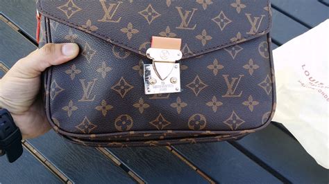 replica louis vuitton suit bag|copies of Louis Vuitton handbags.